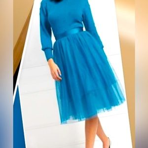 NWT Eva Mendes teal tulle skirt